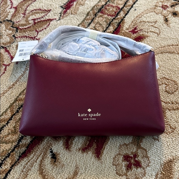 Kate Spade Sadie Crossbody - Picture 2 of 8